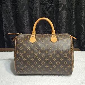 SOLD‼️Authentic Louis Vuitton Vintage Speedy 30 Monogram Canvas